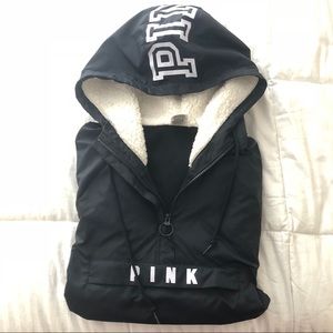 VS PINK Anorak